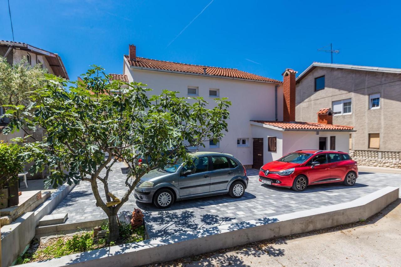 2Sis 2 Apartments Zadar Exterior foto