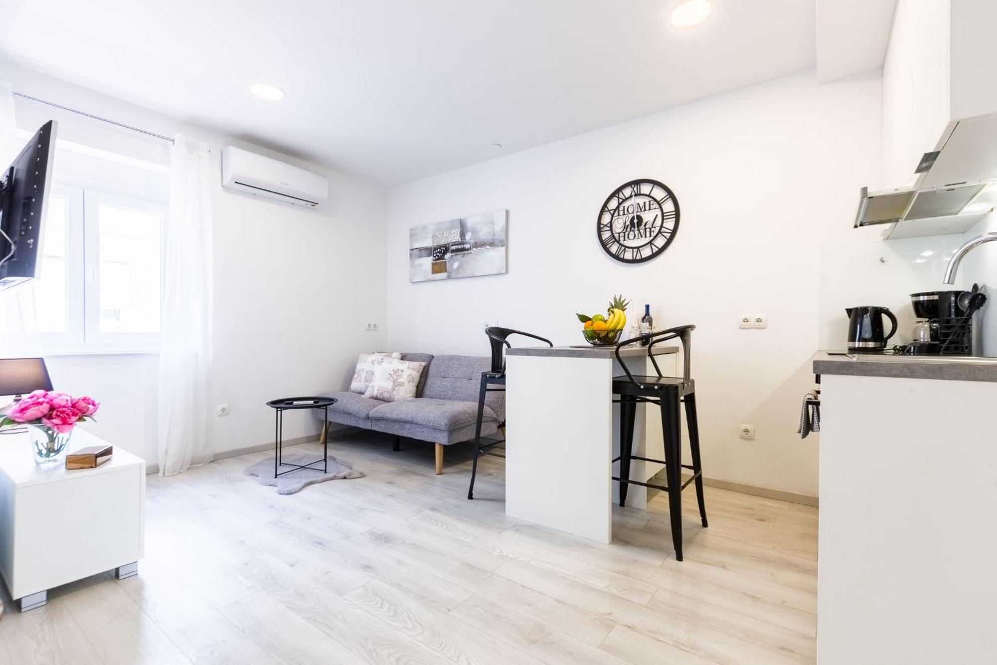 2Sis 2 Apartments Zadar Habitación foto