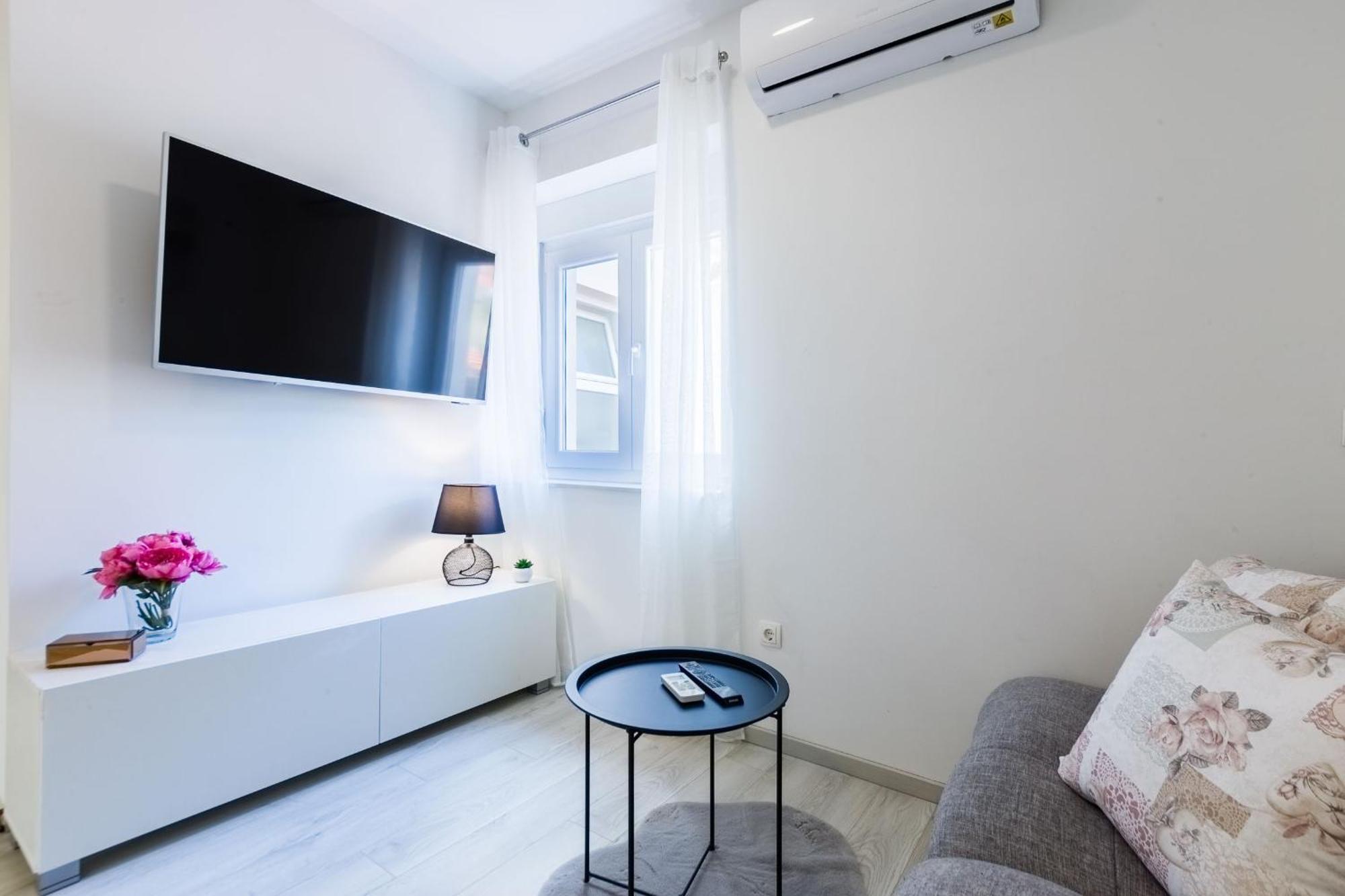 2Sis 2 Apartments Zadar Habitación foto